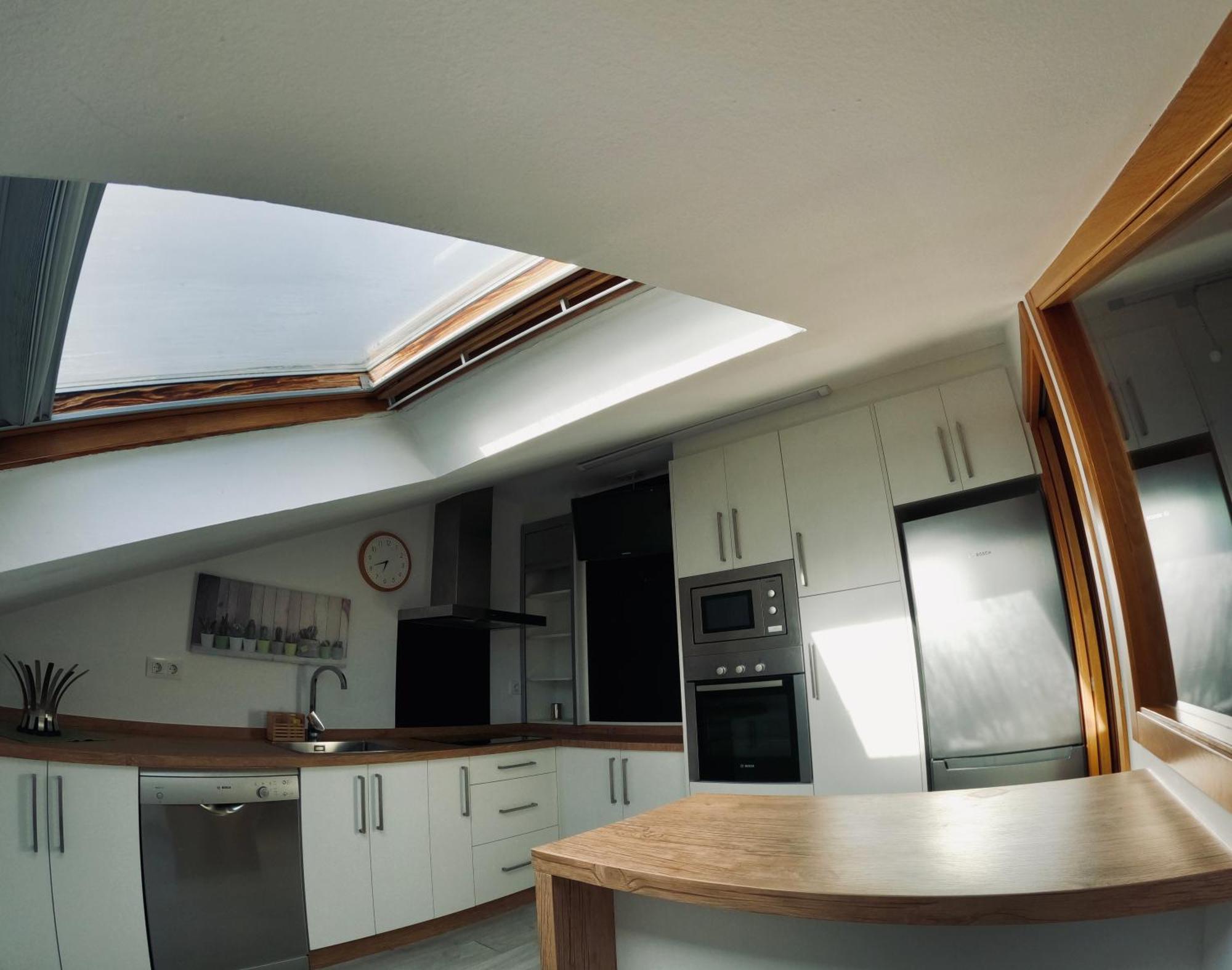 Atico Os Porches Apartment Аларис Екстериор снимка